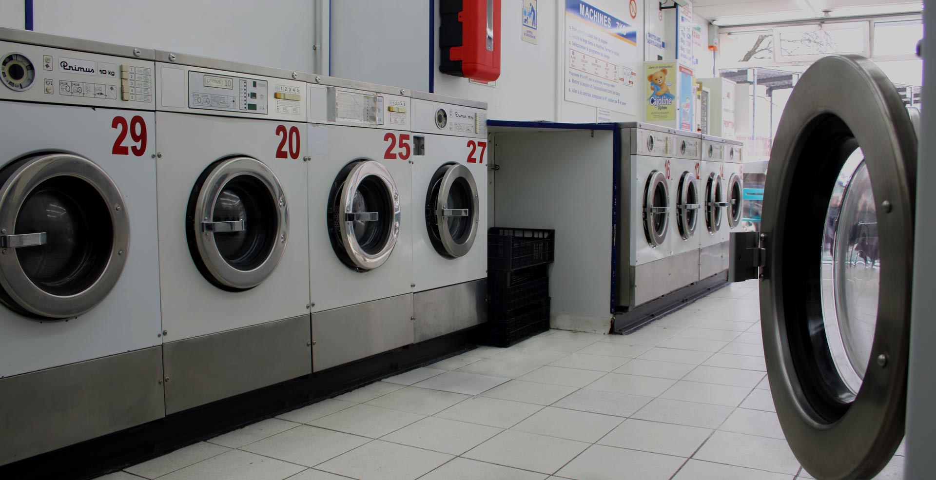 Laverie automatique Bobigny 93500, machine 7 à 20kg et séchage 20kg